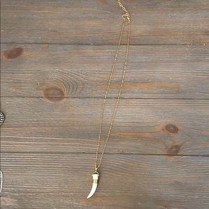 Stella & Dot ivory husk necklace